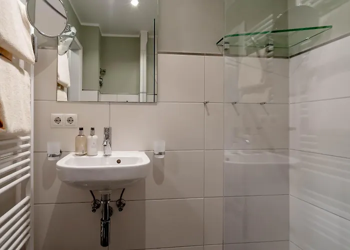 아파트 Stroenhold