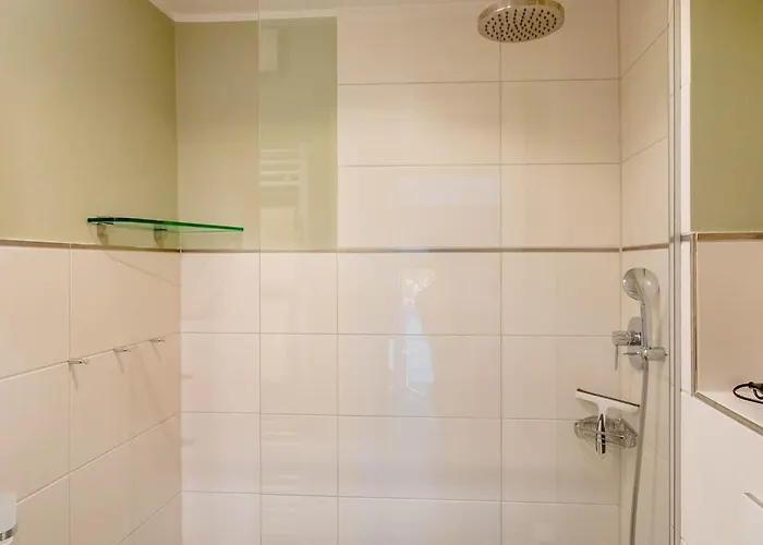 Stroenhold 아파트